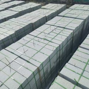宜宾 芝麻白1.8公分火烧300*600地铺，清仓大甩卖