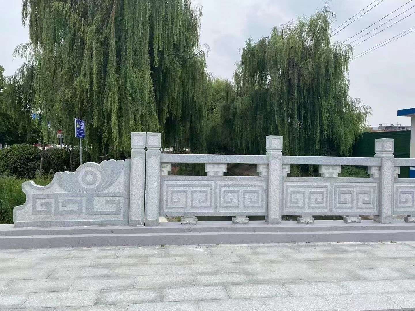 宜宾 芝麻灰桥栏杆、河道栏杆安装效果