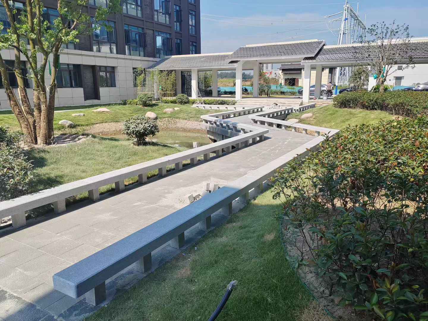 宜宾 芝麻灰小区坐凳&栏杆安装效果