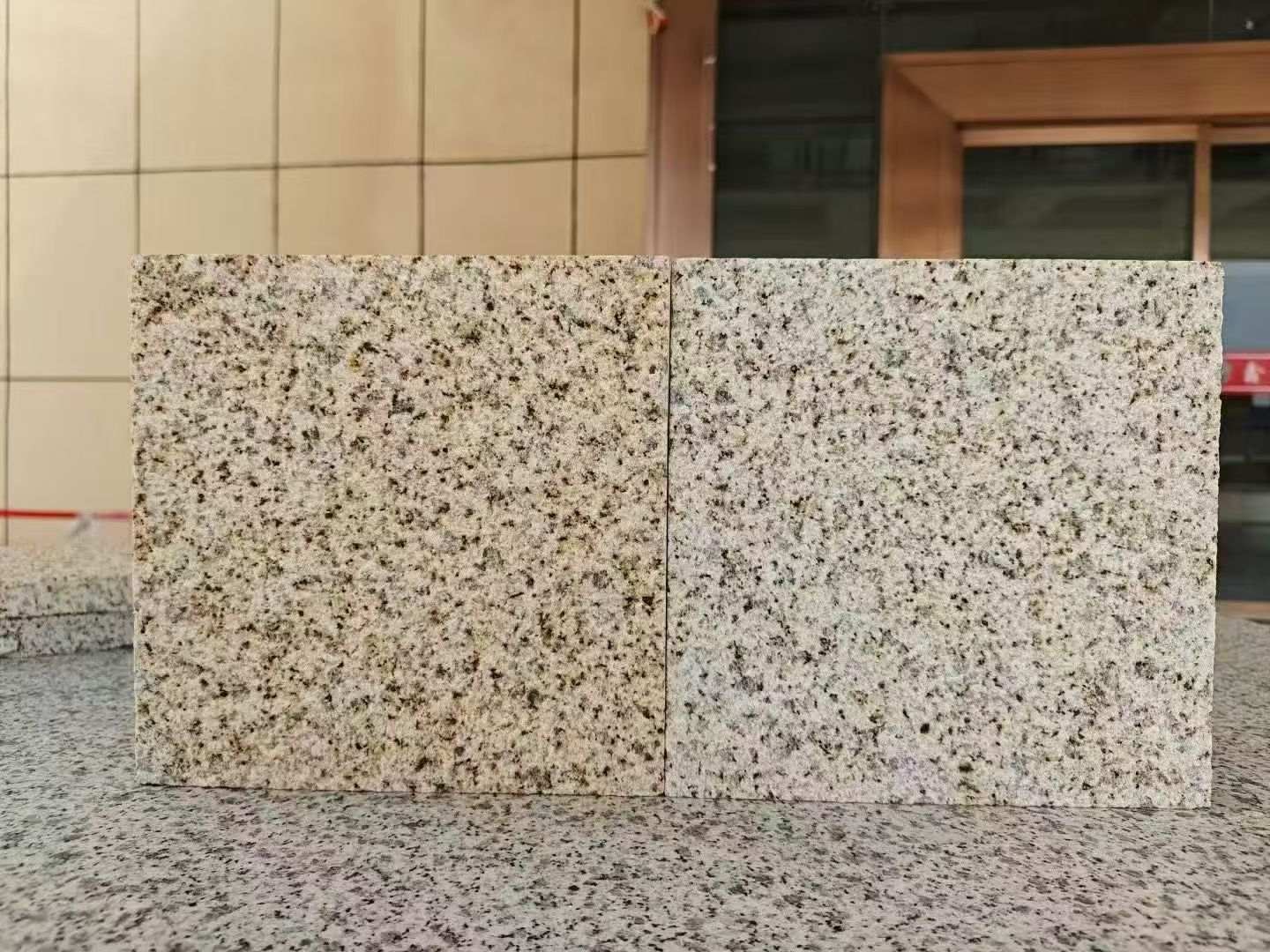 宜宾 黄金麻荔枝面，中黄与浅黄