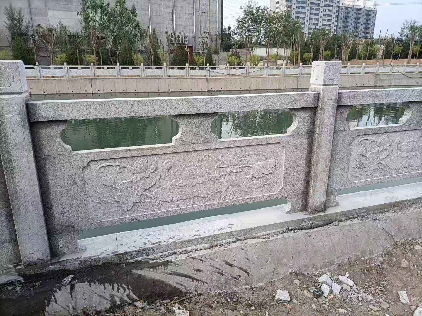 宜宾 芙蓉白大花桥梁、河道，石材栏杆、围栏、护栏