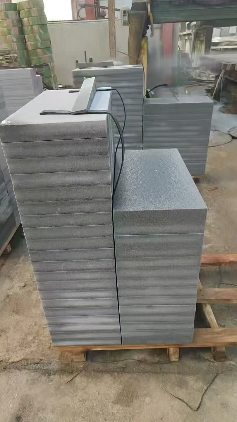 宜宾 芝麻灰火烧面300*600*50地铺石材